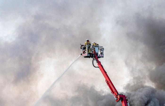 un homme meurt dans l’incendie d’un appartement