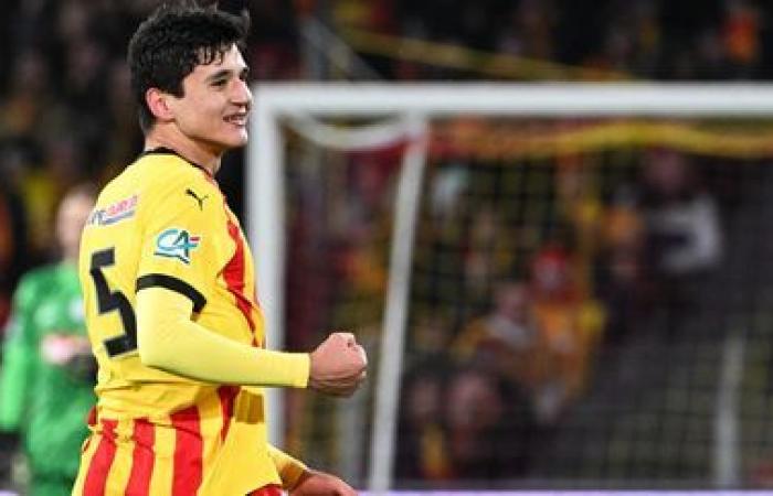 Lens empoche 50 millions d’euros en vendant le défenseur Abdukodir Khusanov à Manchester City