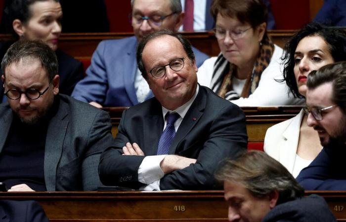 Après la non-censure du gouvernement, François Hollande considère que les socialistes « constituent le pôle central » de l’Assemblée nationale