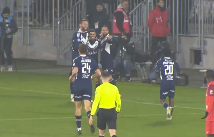 [J16] Le résumé vidéo de la rencontre entre les Girondins de Bordeaux et Vendée Poiré Football