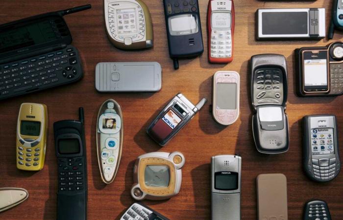 des archives inédites révèlent les secrets de téléphones emblématiques