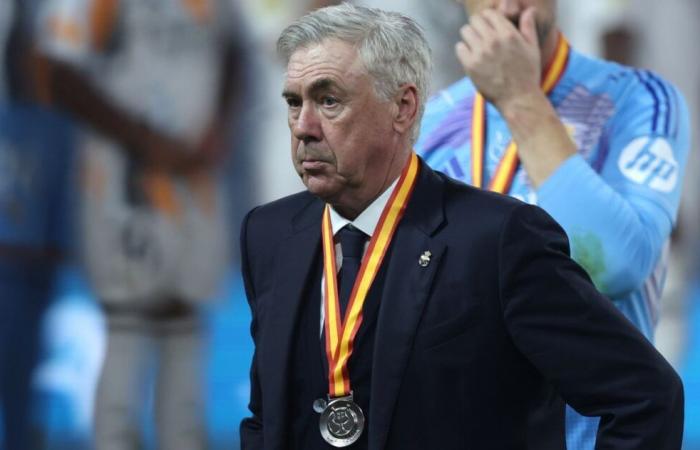 Carlo Ancelotti du Real Madrid délivre un message clair sur les rumeurs de limogeage après la défaite de Barcelone