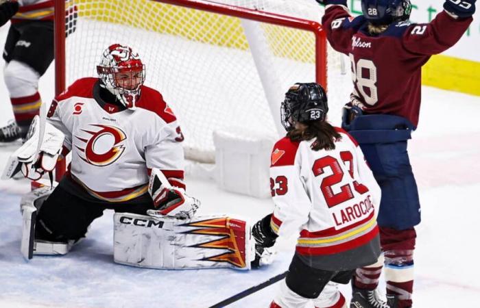 Victoire de la Victoire devant une salle comble