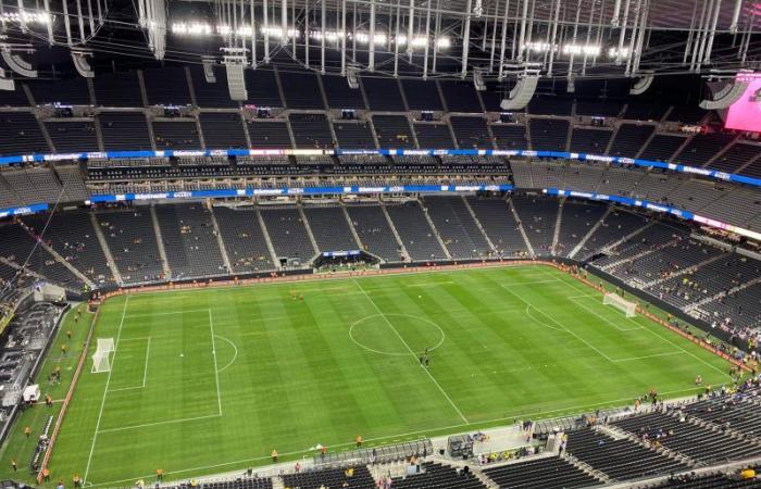 La saison des Raiders est peut-être terminée, mais le stade Allegiant accueille Futbol alors que l’Inter Miami et Messi affrontent le Club America lors du match de pré-saison samedi soir