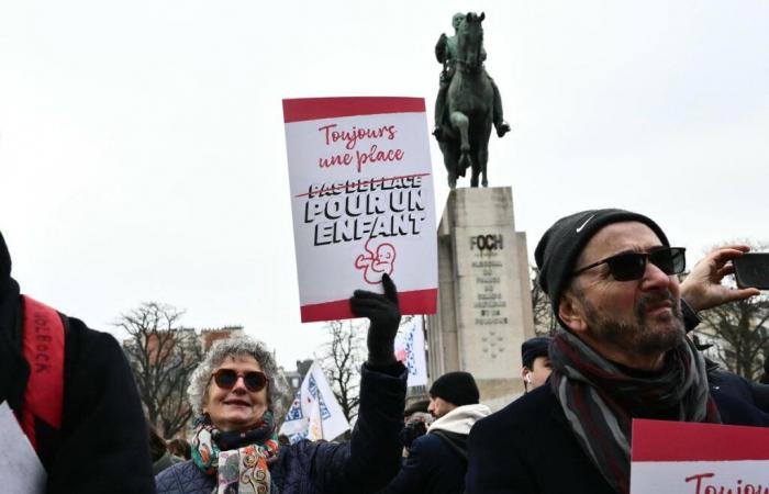 «C’est une marche pour le droit à la vie», des milliers de militants anti-avortement défilent à Paris