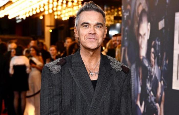 Robbie Williams au cinéma en singe