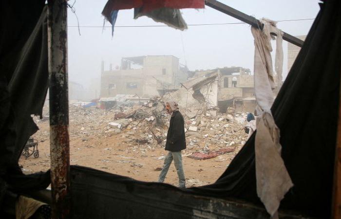 Le cessez-le-feu à Gaza commence après que le Hamas a publié la liste des otages à libérer