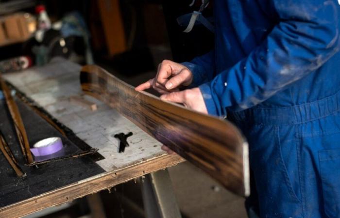 l’atelier Villacampa à Pau fabrique des skis en bois