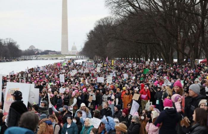 à la « Marche populaire » à Washington, des Américains anti-Trump fatigués mais combatifs