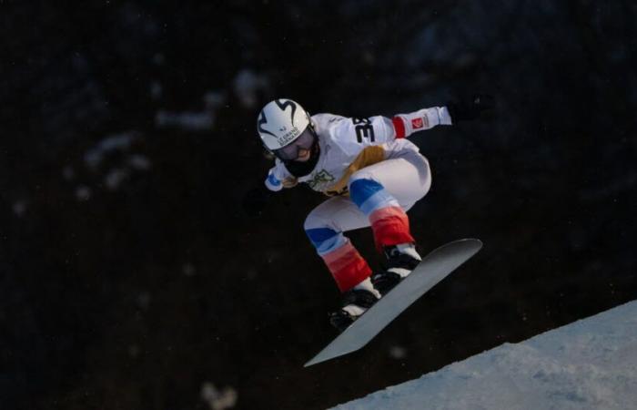 Snowboardcross. Championne du monde universitaire il y a une semaine, Camille Poulat prend sa retraite à 20 ans