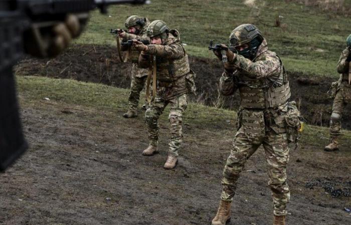 les forces armées ukrainiennes ont enregistré 199 combats au cours des dernières vingt-quatre heures