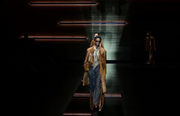 L’homme Prada explore l’élégance « sauvage » et sophistiquée