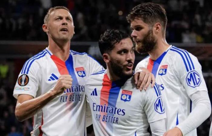 Le 11 titulaire de Lyon – LesViolets.Com