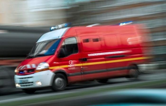 Un homme tue sa femme avec un couteau