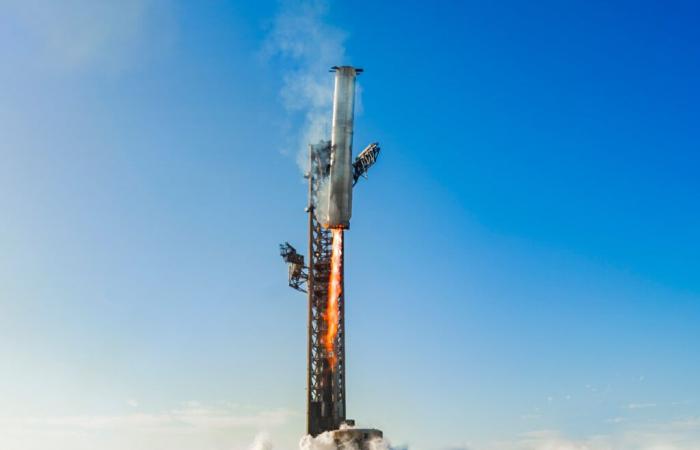 des photos époustouflantes de la capture de la fusée géante