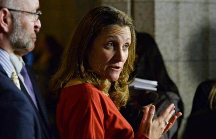 Chrystia Freeland répond à nos « chers voisins américains »