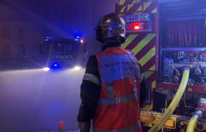 Le bowling du centre Alma complètement détruit par un incendie