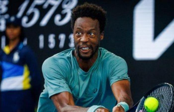 Monfils, mené deux sets à un, abandonne face à Shelton