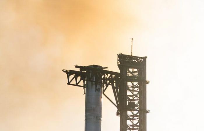 des photos époustouflantes de la capture de la fusée géante