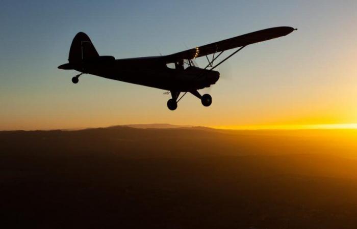 Près de Paris, l’Armée de l’Air sauve deux avions perdus en plein vol à cause du brouillard