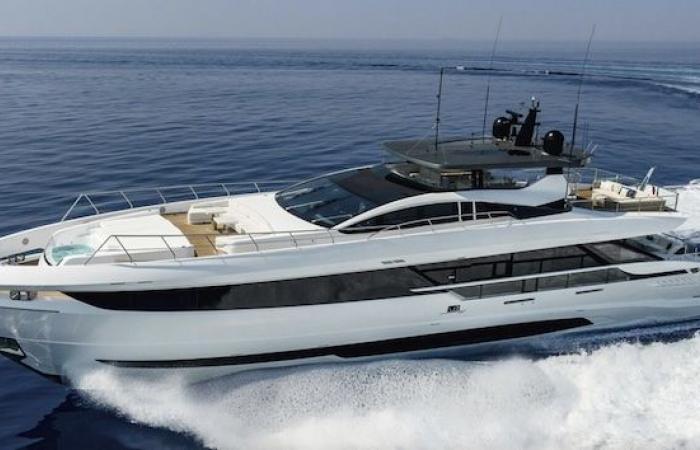 Max Verstappen s’offre un nouveau yacht pour 12 millions d’euros. Bienvenue à bord