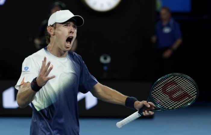 Alex de Minaur domine Alex Michelsen en huitièmes de finale de l’Open d’Australie