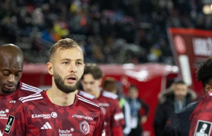 Le FC Annecy à un point de la Ligue 1 après sa victoire à Troyes !