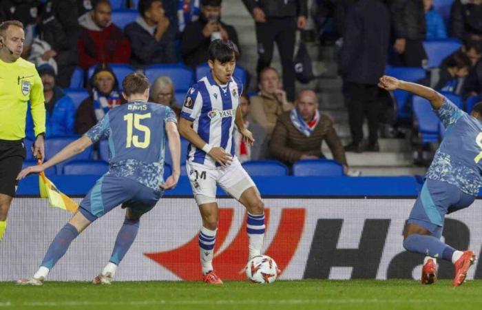 insultes racistes entendues à Mestalla contre Take Kubo et Ander Barrenetxea