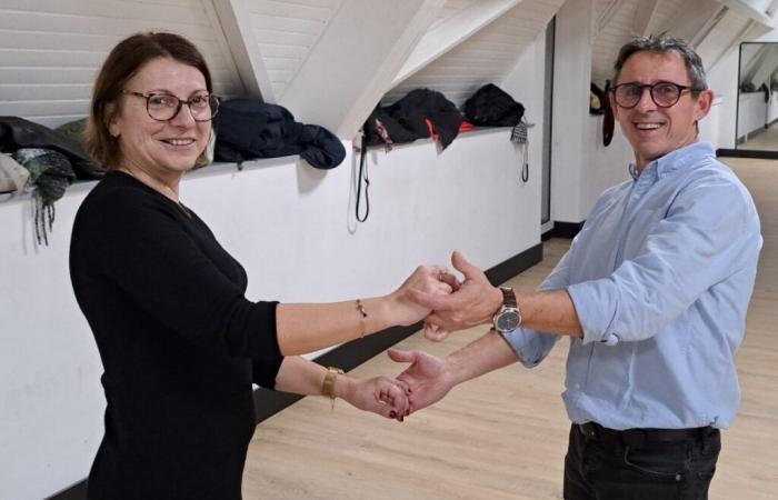 Entre synchronisation et détente, la danse à deux gagne du terrain dans l’Orne