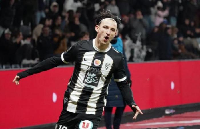 En grande forme avec Angers, Estéban Lepaul a inscrit un but plein d’émotion contre Auxerre