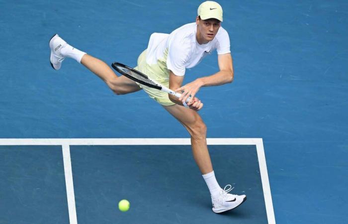 Jannik Sinner en détresse retient Holger Rune pour atteindre les QF de tennis de l’Open d’Australie