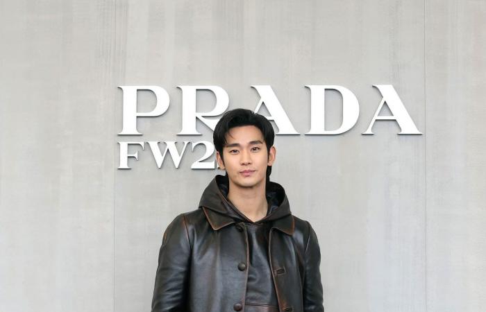 Sana (TWICE), Kim Soo Hyun et Kim Tae Ri au show PRADA de la Fashion Week de Milan 2025 – K-GEN