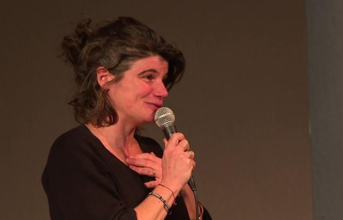 Au lycée Laetitia d’Ajaccio, Marie-Ange Luciani, productrice du film « Anatomie d’une chute », partage son expérience cinématographique avec les élèves