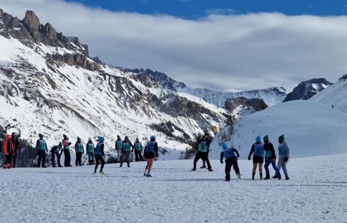 Le snowrugby à l’assaut du Lautaret