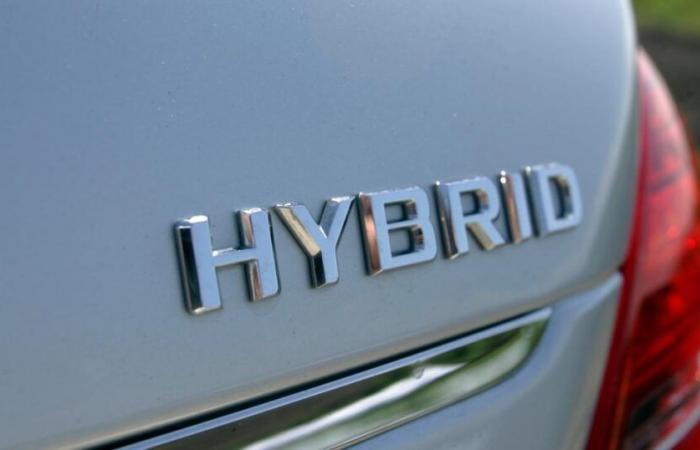 Un marché automobile européen au ralenti en 2024, les modèles hybrides ont pris le contrôle