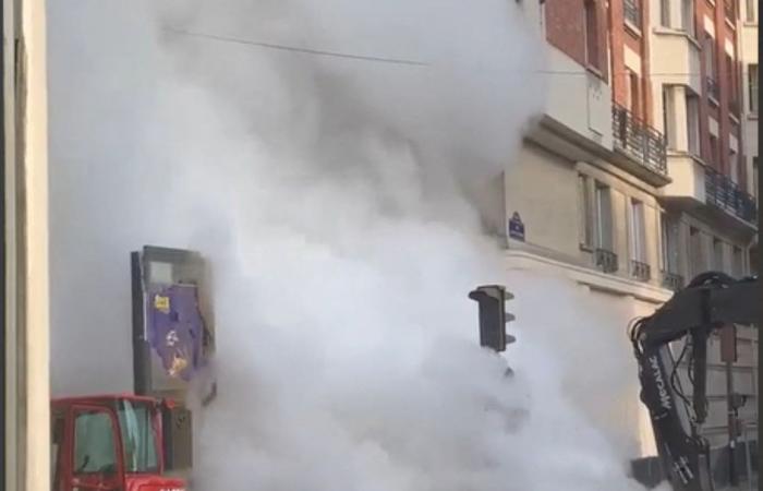 VIDÉO. Immense panache de fumée à Paris, quartier bouclé : que s’est-il passé ?