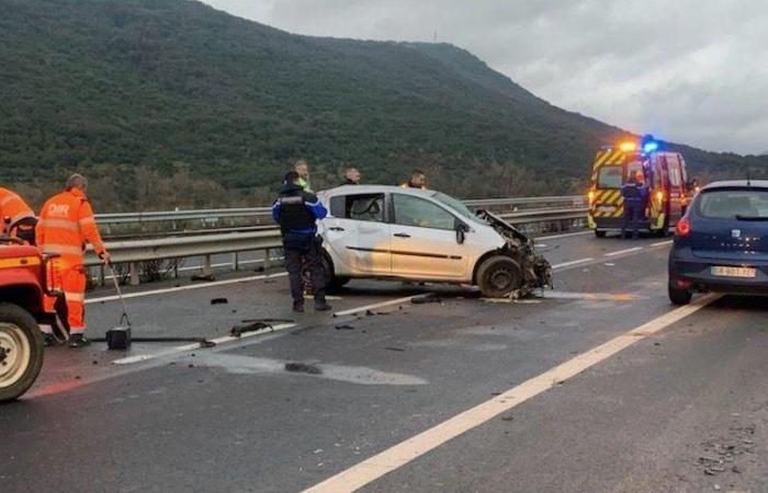 une dispute entre deux automobilistes provoquant la collision, une des voitures prend la fuite