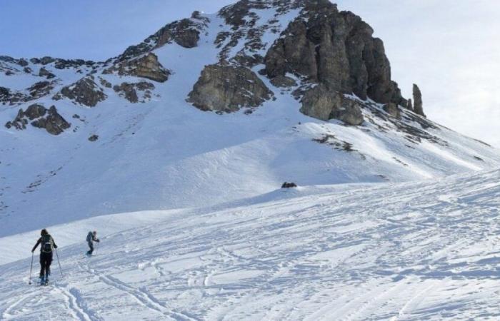 Un incendie dévastateur dans une station de ski fait 10 morts et 32 ​​blessés : Actualités