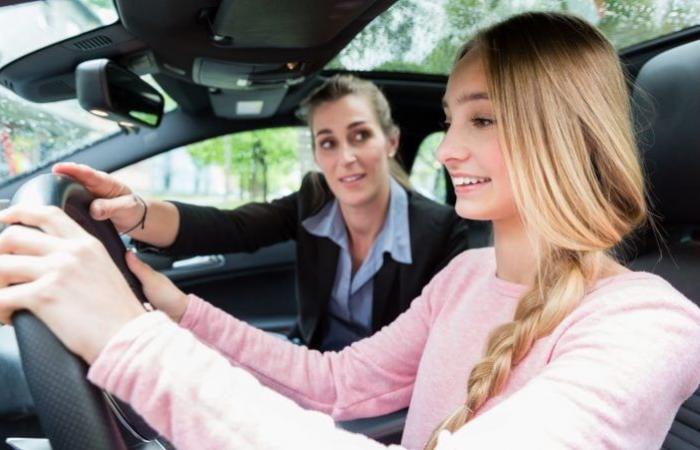 Un an après, quel bilan pour le permis de conduire à 17 ans ?