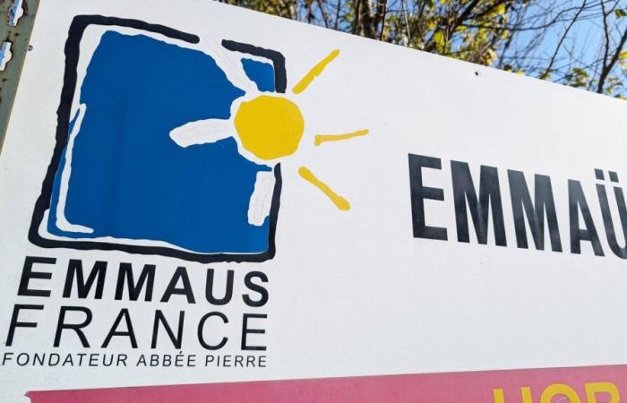 Emmaüs supprime la mention de son fondateur de son logo