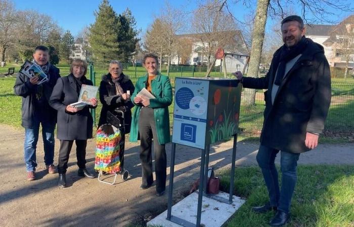 Pour favoriser l’accès à la lecture, des boîtes à livres installées à Saint-Avé