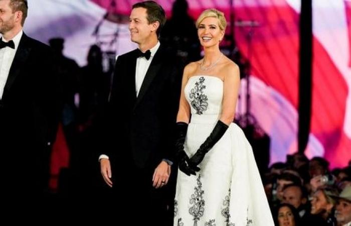 Ivanka Trump s’inspire d’Audrey Hepburn pour sa robe blanche éblouissante ; voyez ce que Melania, Usha Vance et d’autres portaient