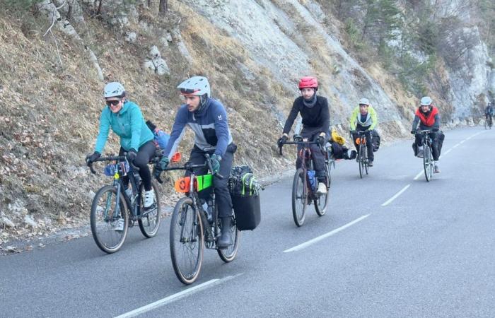 à la rencontre du « vélo-ski », une pratique populaire en montagne