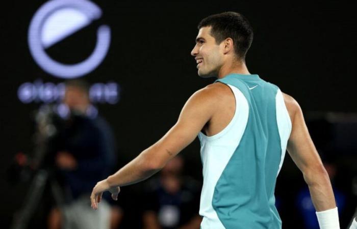 Le premier rallye est pour lui et Carlos Alcaraz breake face à Novak Djokovic en quart de finale de l’Open d’Australie – Tennis Vidéo