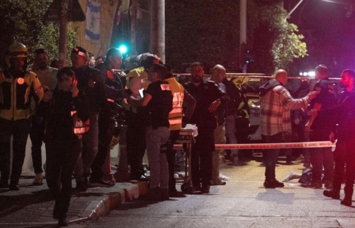 cinq personnes blessées, dont une grièvement, dans une attaque au couteau à Tel Aviv