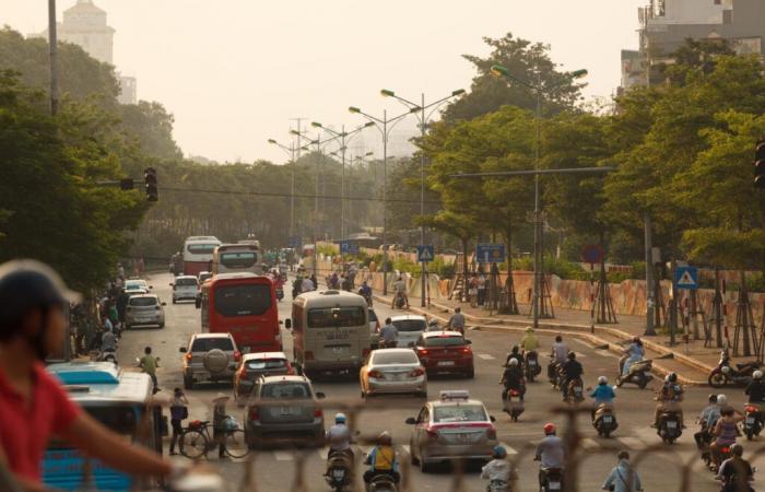 Particules fines, maisons tubulaires, patrimoine français…. Bienvenue à Hanoï, la ville la plus polluée du monde