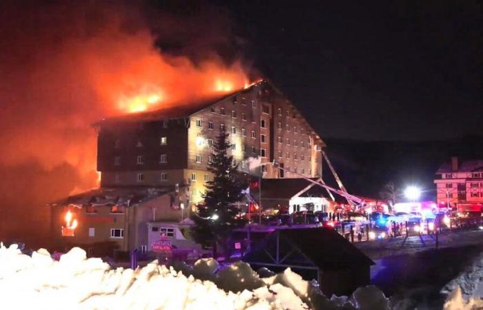 Ce que l’on sait après l’incendie de l’hôtel qui a fait 76 morts