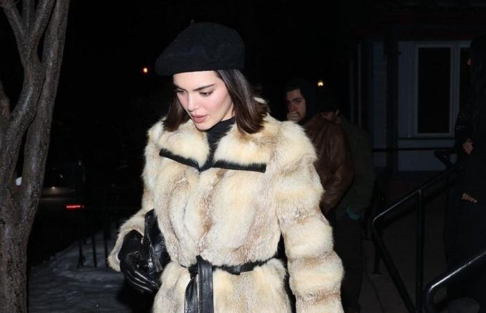 Kendall Jenner remet le béret à la mode