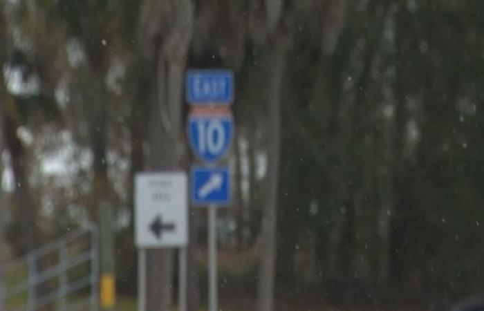 Les conducteurs sont invités à rester en dehors des routes à Tallahassee