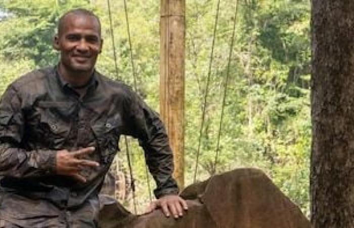 Florent Malouda, ancien joueur et vainqueur de la Ligue des Champions, rejoint l’armée de Guyane.